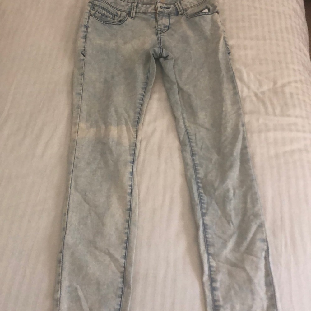 American Rag “super skinny” acid washed jeans